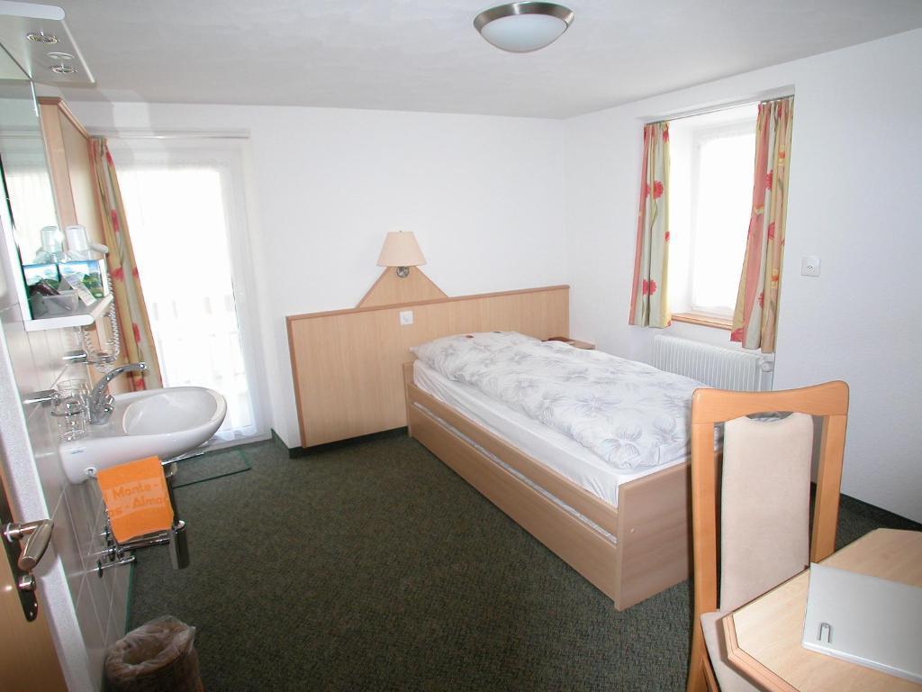 Hotel Monte-Moro Saas-Almagell Amenidades foto