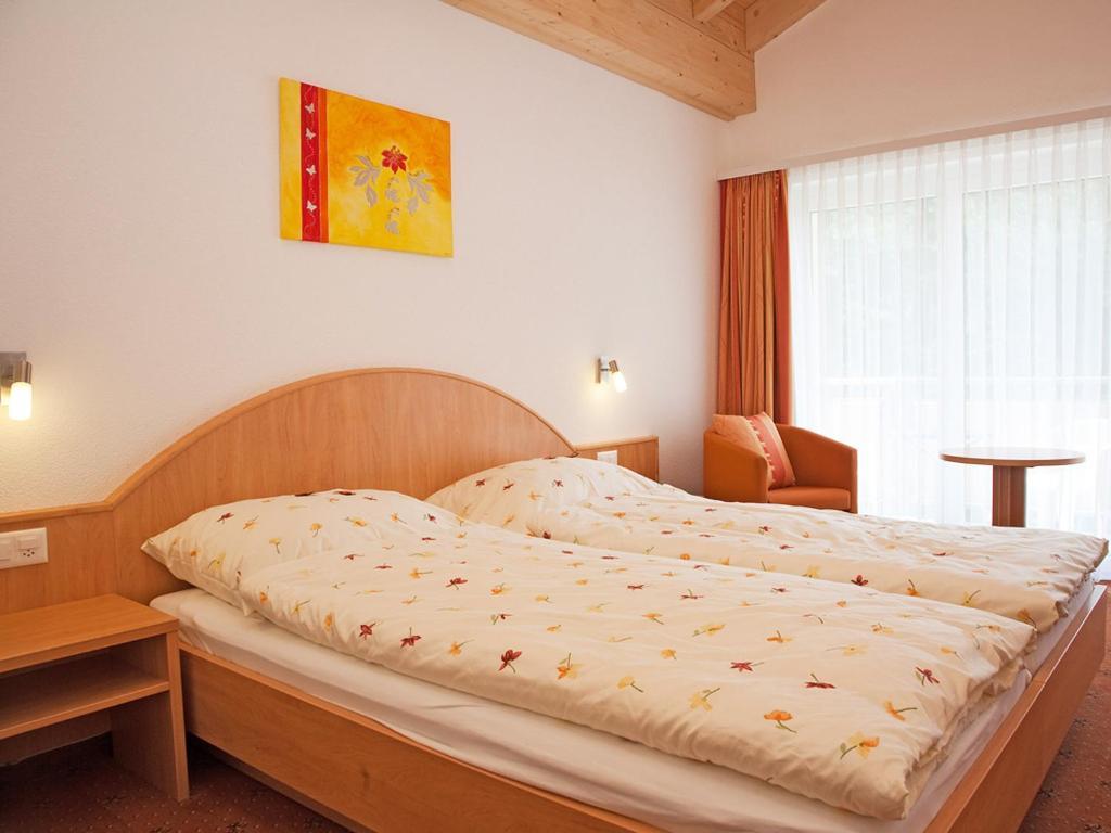 Hotel Monte-Moro Saas-Almagell Quarto foto
